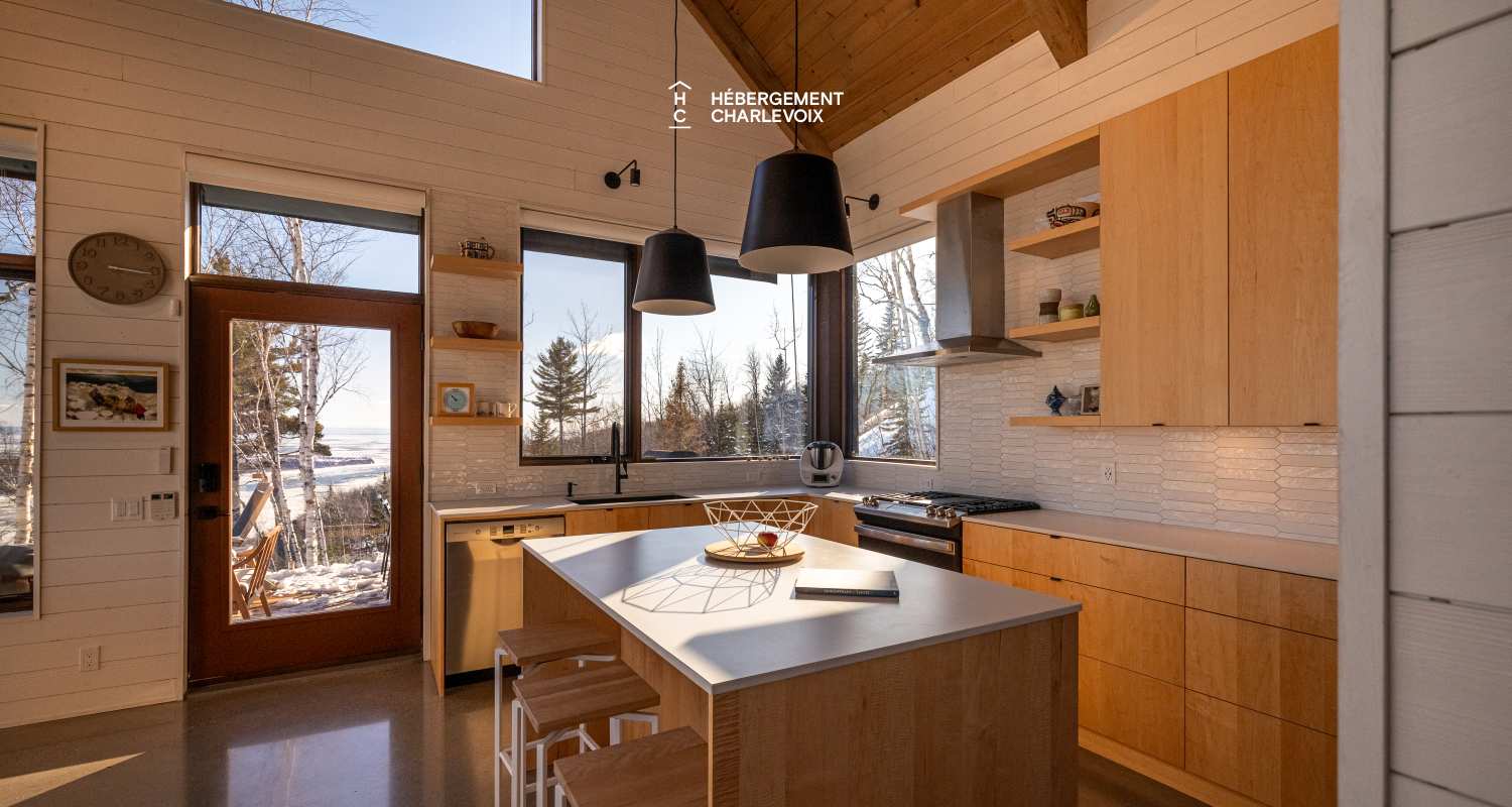 FLE-188 - Vue panoramique exceptionnelle sur le fleuve